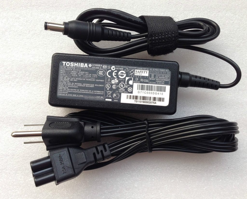Sạc Laptop Toshiba 19V 2.37A