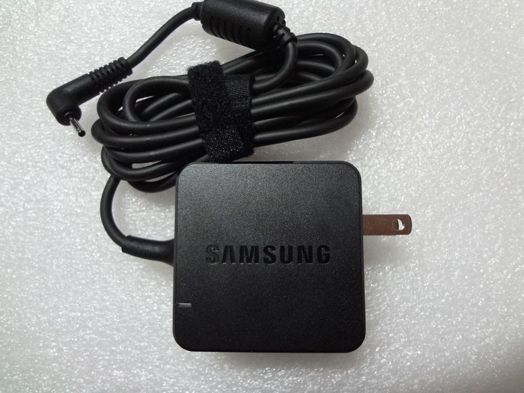 Sạc Laptop Samsung 12V 2.2A,Bán sạc laptop Samsung 12V 2.2A